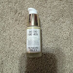 Sunday Riley Good Genes Lactic Acid Treatment - Cream and Gold
